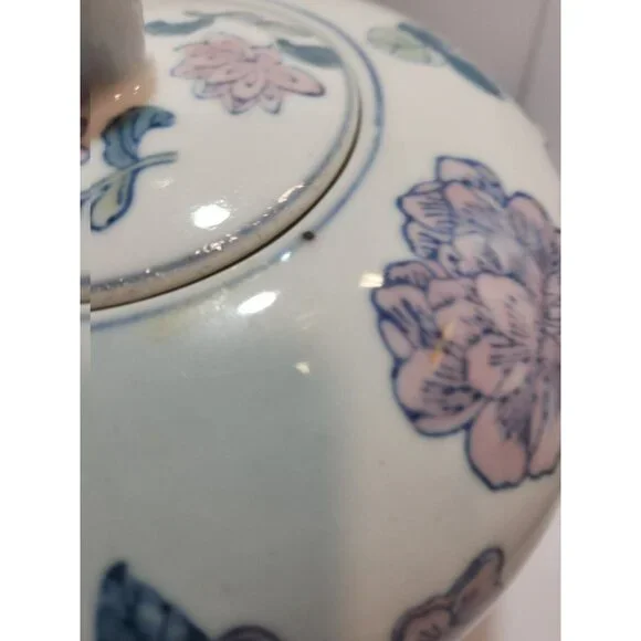 Vtg Chinese Ginger/Temple Jar Temple with Lid Pink Florals Green Leaves on White